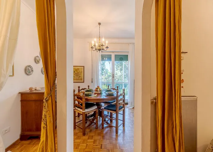 Guesthost - Vintage Flat Apartmán *