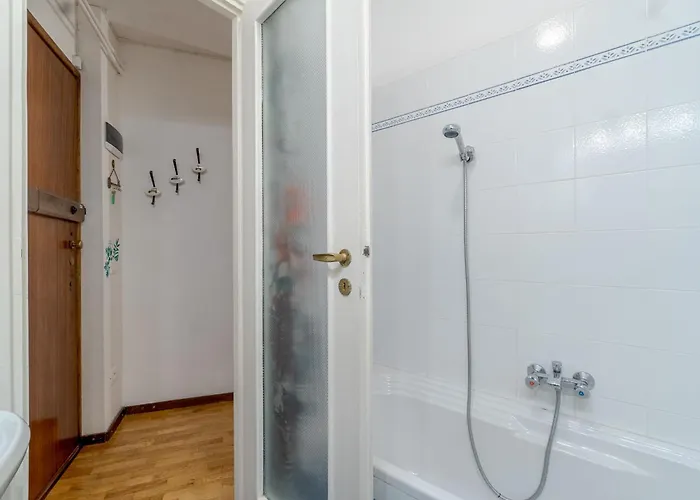 Guesthost - Vintage Flat Apartmán *