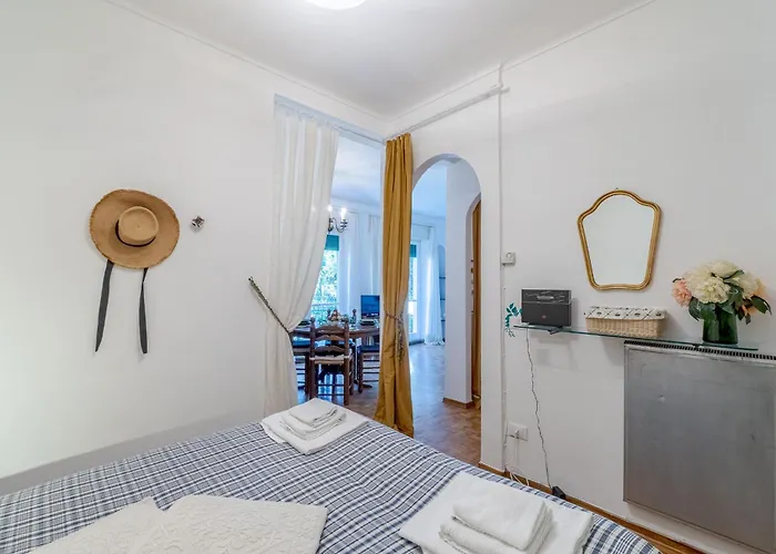 Guesthost - Vintage Flat Apartmán Rapallo
